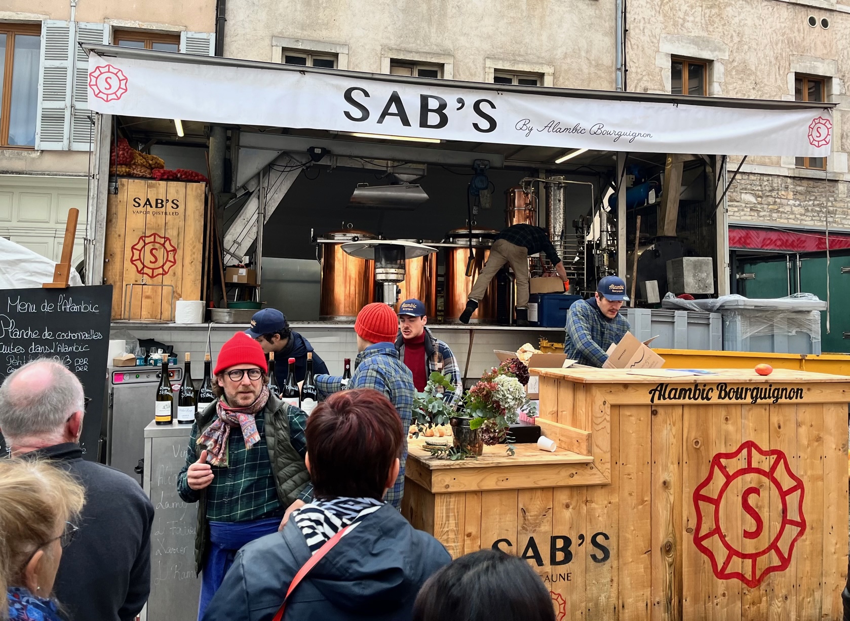 L&rsquo;Alambic ambulant fait halte à Beaune
